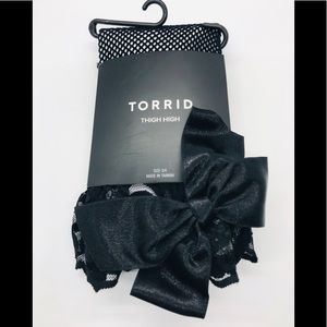 NWT TORRID 💕FISHNET Thigh highs 💕 Plus Sz. 3/4